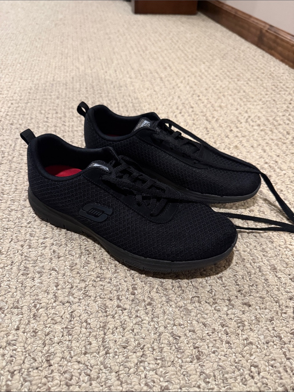 Skechers Women's Black Athletic Slip ResistaMesh Lace-Up Sneakers with Red Liner